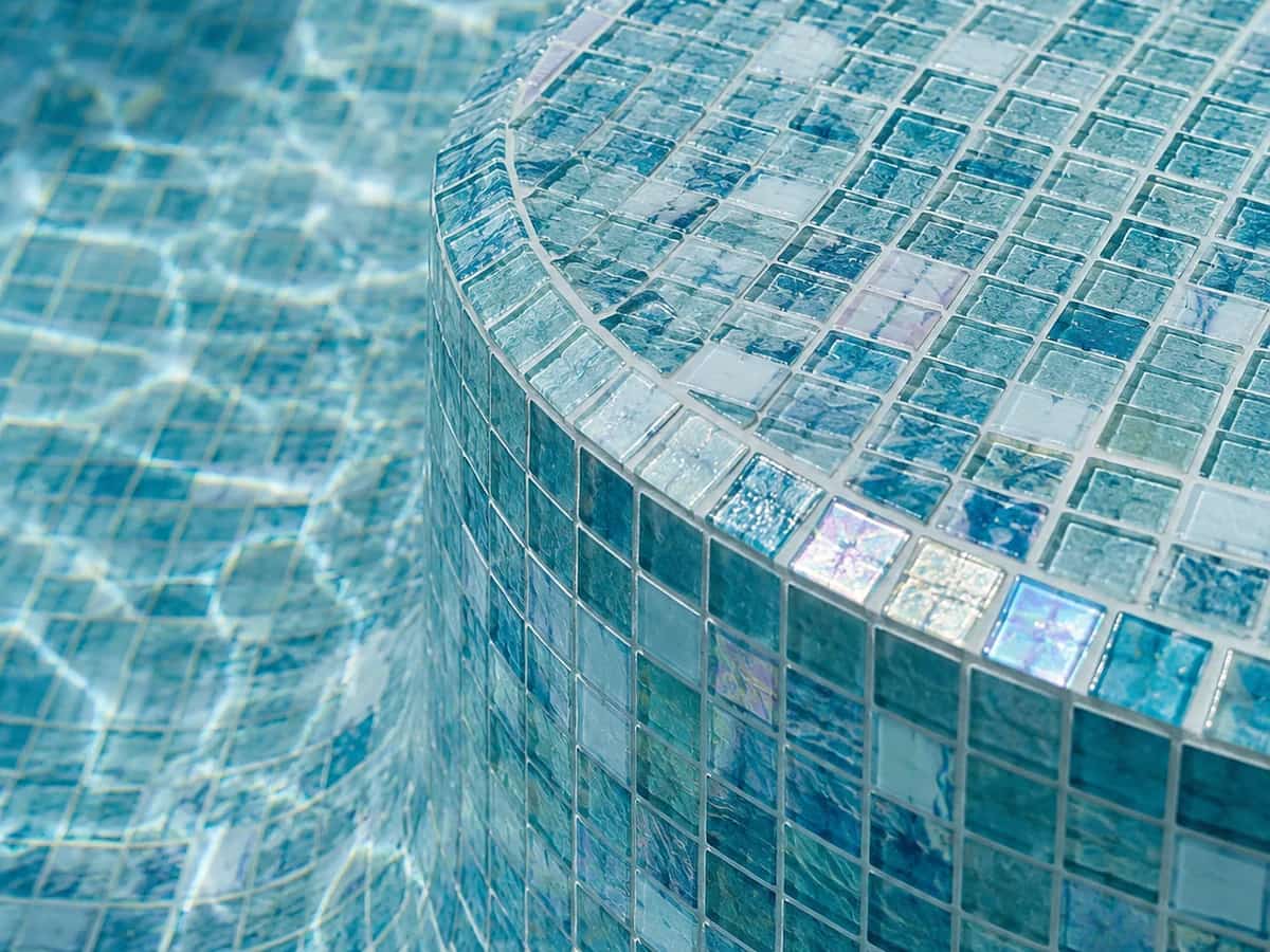 Glass mosaic pool finish